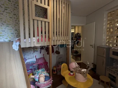 Apartamento com 4 Dormitórios - Miniatura - Lunardi Imóveis