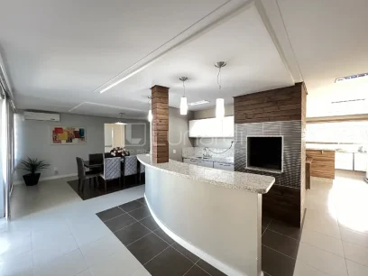 Casa com 4 Dormitórios - Miniatura - Lunardi Imóveis