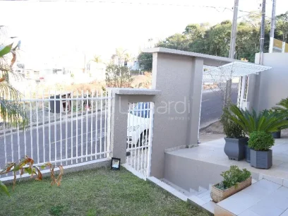 Casa com 2 Dormitórios - Miniatura - Lunardi Imóveis