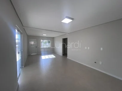 Casa com 3 Dormitórios - Miniatura - Lunardi Imóveis