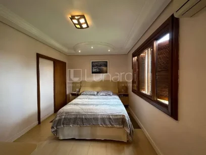 Casa com 3 Dormitórios - Miniatura - Lunardi Imóveis