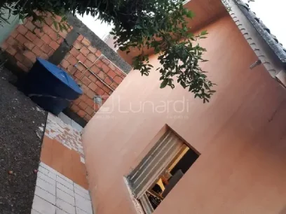 Casa com 2 Dormitórios - Miniatura - Lunardi Imóveis