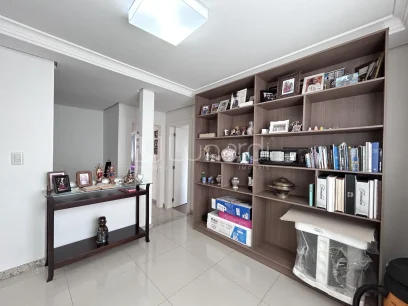 Casa com 4 Dormitórios - Miniatura - Lunardi Imóveis