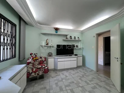 Casa com 3 Dormitórios - Miniatura - Lunardi Imóveis