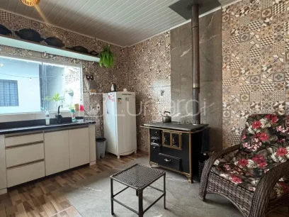 Casa com 2 Dormitórios - Miniatura - Lunardi Imóveis