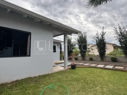 Casa com 2 Dormitórios - Miniatura - Lunardi Imóveis