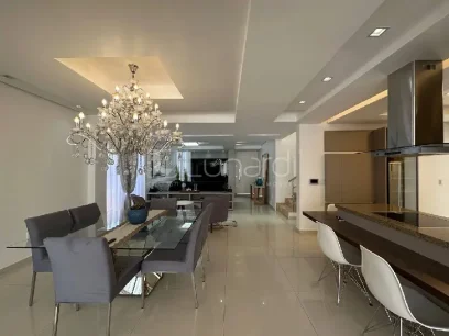 Casa com 3 Dormitórios - Miniatura - Lunardi Imóveis