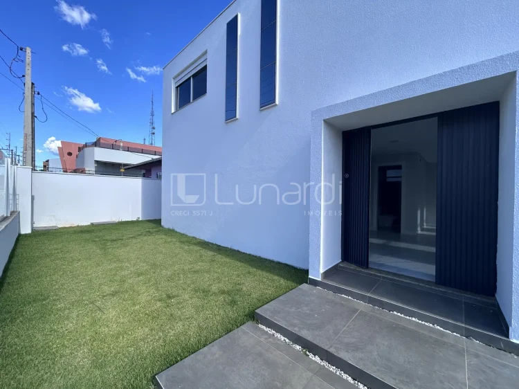 Casa com 3 Suítes - Lunardi Imóveis