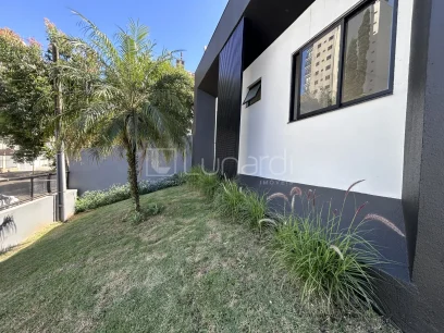 Casa com 3 Dormitórios - Miniatura - Lunardi Imóveis