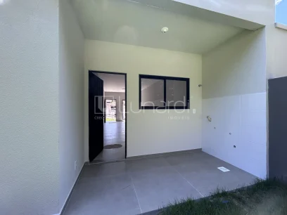 Casa com 2 Dormitórios - Miniatura - Lunardi Imóveis