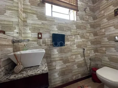 Casa com 3 Dormitórios - Miniatura - Lunardi Imóveis