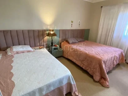 Casa com 2 Suítes - Miniatura - Lunardi Imóveis