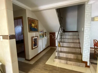 Casa com 2 Suítes - Miniatura - Lunardi Imóveis