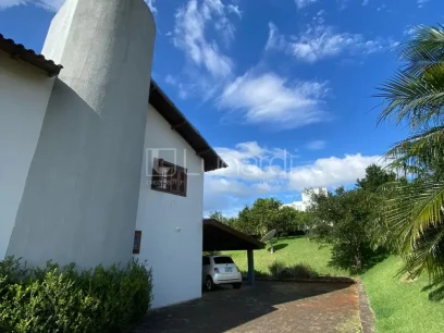 Casa com 2 Suítes - Miniatura - Lunardi Imóveis