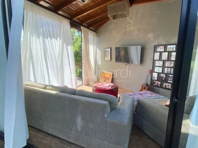 Casa com 2 Suítes - Miniatura - Lunardi Imóveis