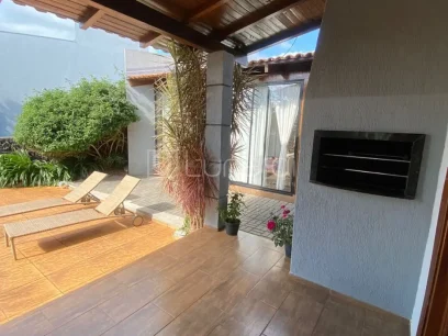 Casa com 2 Suítes - Miniatura - Lunardi Imóveis