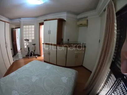Apartamento com 3 Dormitórios - Miniatura - Lunardi Imóveis