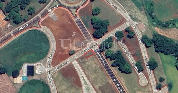 Terreno - Lunardi Imóveis