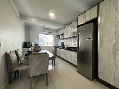 Casa com 3 Dormitórios - Miniatura - Lunardi Imóveis