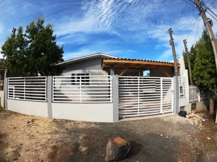 Casa com 2 Dormitórios - Lunardi Imóveis