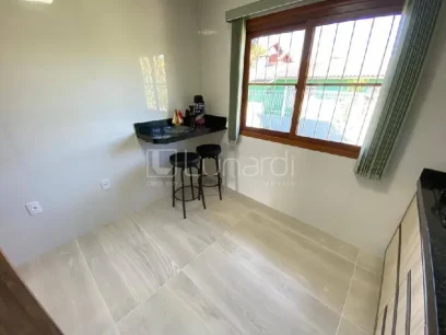 Casa com 3 Dormitórios - Miniatura - Lunardi Imóveis