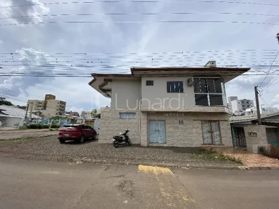 Casa com 2 Dormitórios - Miniatura - Lunardi Imóveis