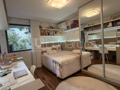 Apartamento com 4 Dormitórios - Miniatura - Lunardi Imóveis