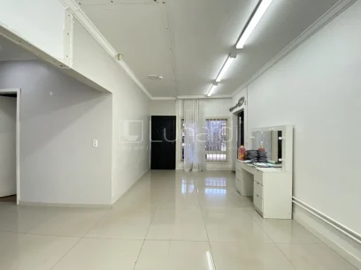 Casa com 3 Dormitórios - Miniatura - Lunardi Imóveis