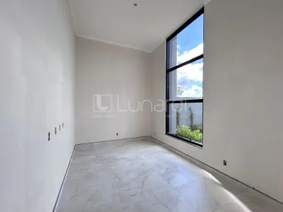 Casa com 3 Dormitórios - Miniatura - Lunardi Imóveis