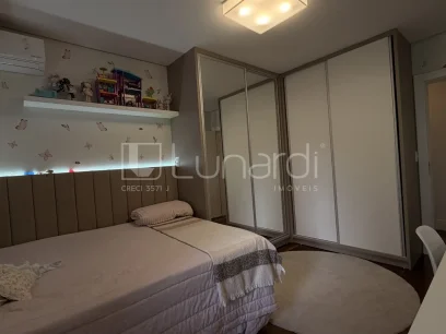 Apartamento com 4 Dormitórios - Miniatura - Lunardi Imóveis
