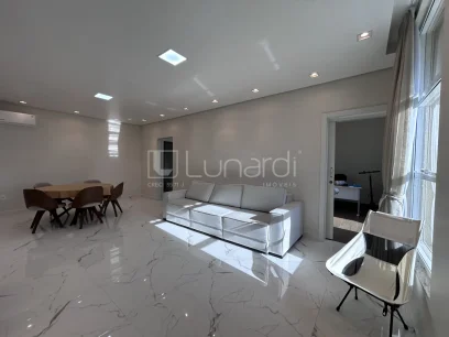 Casa com 3 Dormitórios - Miniatura - Lunardi Imóveis