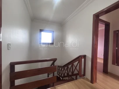 Casa com 3 Dormitórios - Miniatura - Lunardi Imóveis