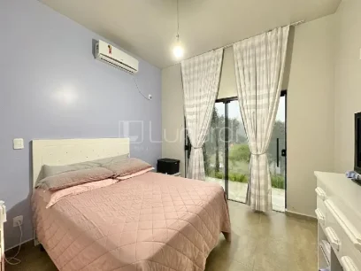 Casa com 3 Dormitórios - Miniatura - Lunardi Imóveis