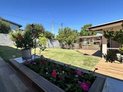 Casa com 3 Dormitórios - Miniatura - Lunardi Imóveis