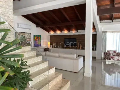 Casa com 4 Suítes - Miniatura - Lunardi Imóveis