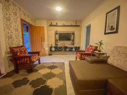 Casa com 3 Dormitórios - Miniatura - Lunardi Imóveis