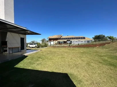 Casa com 4 Suítes - Miniatura - Lunardi Imóveis