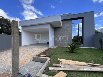 Casa com 3 Dormitórios - Miniatura - Lunardi Imóveis