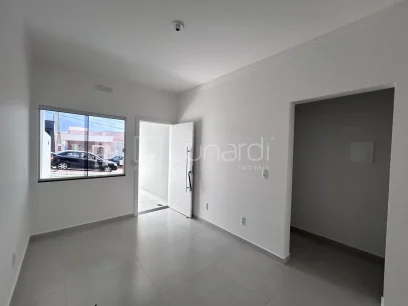 Casa com 2 Dormitórios - Miniatura - Lunardi Imóveis