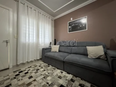 Casa com 2 Dormitórios - Miniatura - Lunardi Imóveis