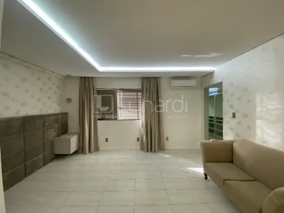 Casa com 3 Dormitórios - Miniatura - Lunardi Imóveis