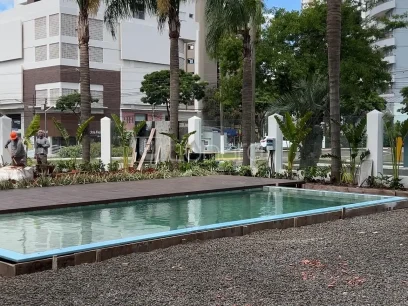 Apartamento com 3 Suítes - Miniatura - Lunardi Imóveis