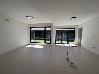 Casa com 3 Dormitórios - Miniatura - Lunardi Imóveis