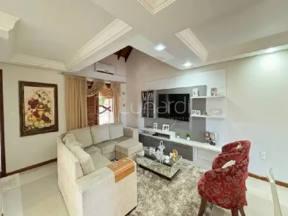 Casa com 4 Dormitórios - Miniatura - Lunardi Imóveis