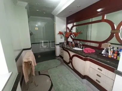 Apartamento com 4 Dormitórios - Miniatura - Lunardi Imóveis