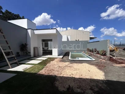 Casa com 3 Dormitórios - Miniatura - Lunardi Imóveis