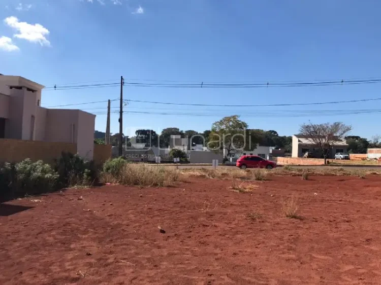 Terreno - Lunardi Imóveis