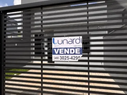 Casa com 2 Dormitórios - Miniatura - Lunardi Imóveis