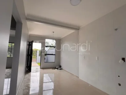 Casa com 2 Dormitórios - Miniatura - Lunardi Imóveis