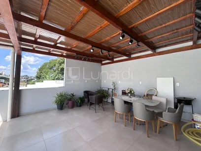 Casa com 2 Dormitórios - Miniatura - Lunardi Imóveis